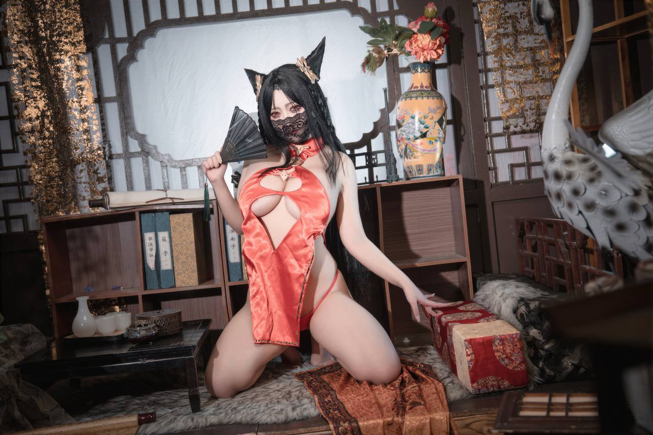 洛璃LoLiSAMA No.103 – 碧蓝航线-海筹·醒梦芳醇 [69P-1.03GB]-COSX写真网