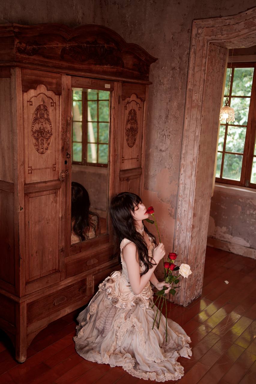 图片[3]-桜桃喵 – 玻璃玫瑰 [11P-207MB]-COSX写真网