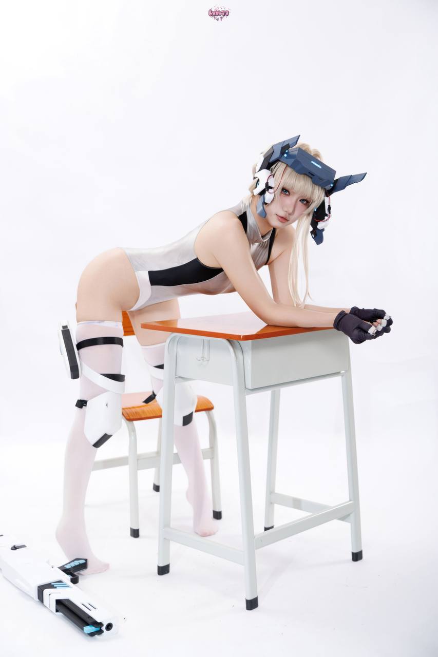 图片[5]-柒柒要乖哦 No.076 – 蔚蓝档案 飞鸟马时 竞泳 [64P-467MB]-COSX写真网